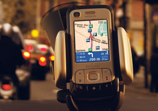 Illustration for article titled Nokia Rolls Out 6110 Navigator in Barcelona: GPS Cellphone